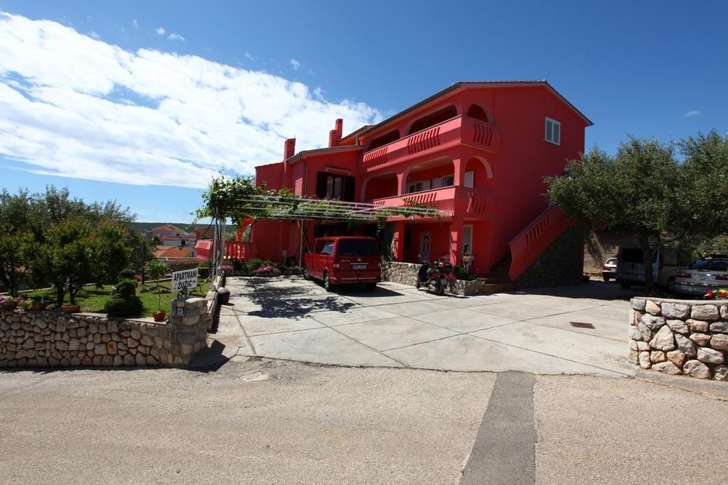 Apartmani Zuzic Krk Town Extérieur photo