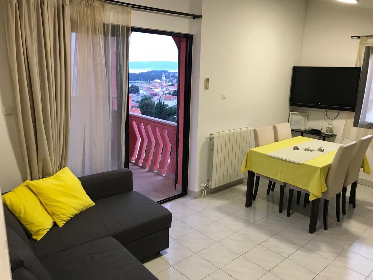 Apartmani Zuzic Krk Town Extérieur photo